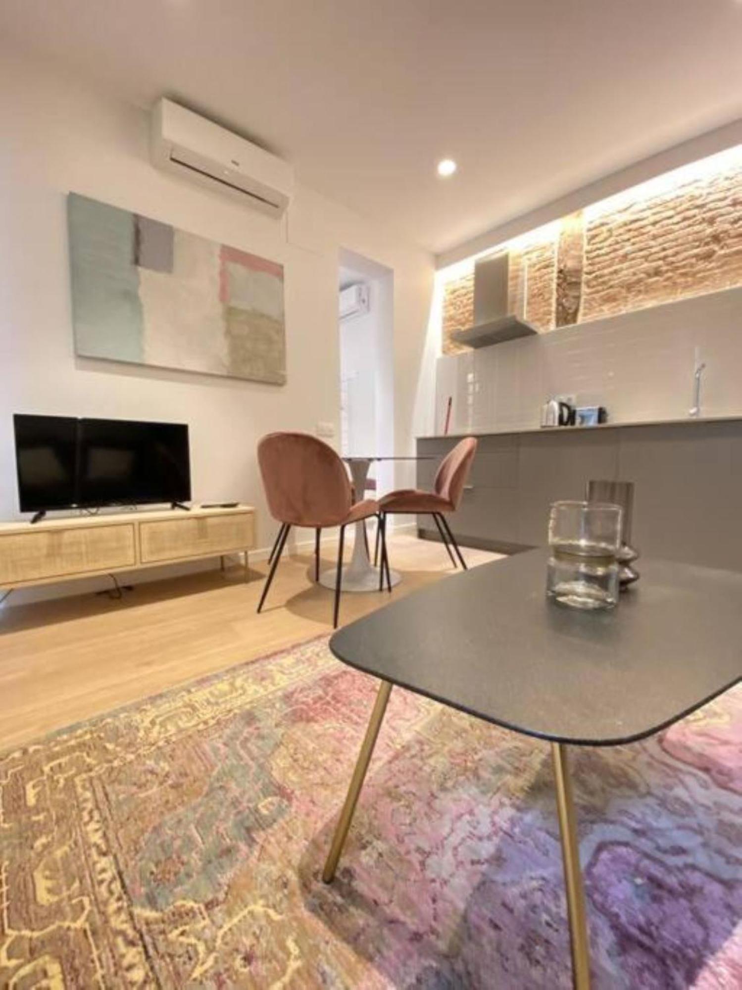 Apartamento Ah - La Latiina *